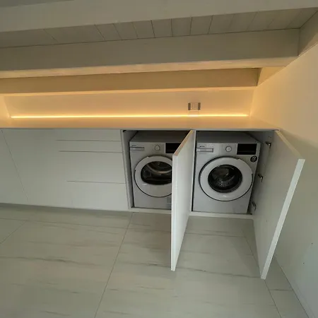 Apartment Haus Margarete - Attico Infinity Vista Mare Con Jacuzzi - Agenzia Cocal Caorle