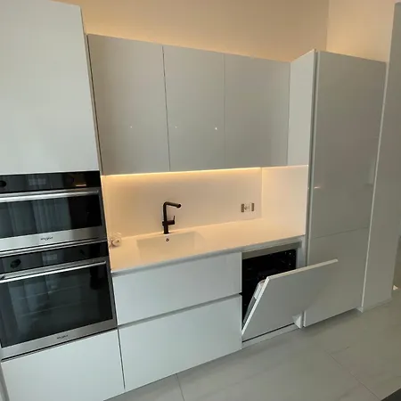 Apartment Haus Margarete - Attico Infinity Vista Mare Con Jacuzzi - Agenzia Cocal *
