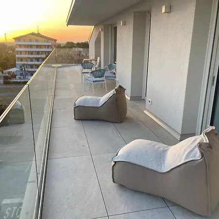 Haus Margarete - Attico Infinity Vista Mare Con Jacuzzi - Agenzia Cocal Caorle